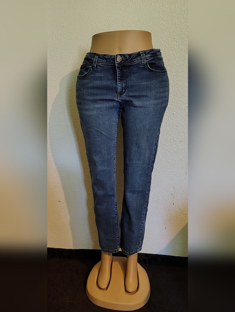 Lee Perfect Fit Just Below The Waist Blue Wash Straight-Leg Women Jeans 16 Short